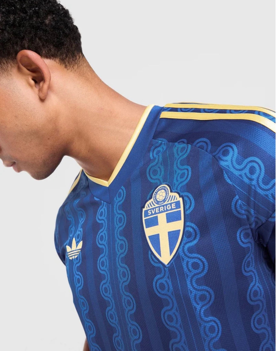 Sweden 2026 away shirt