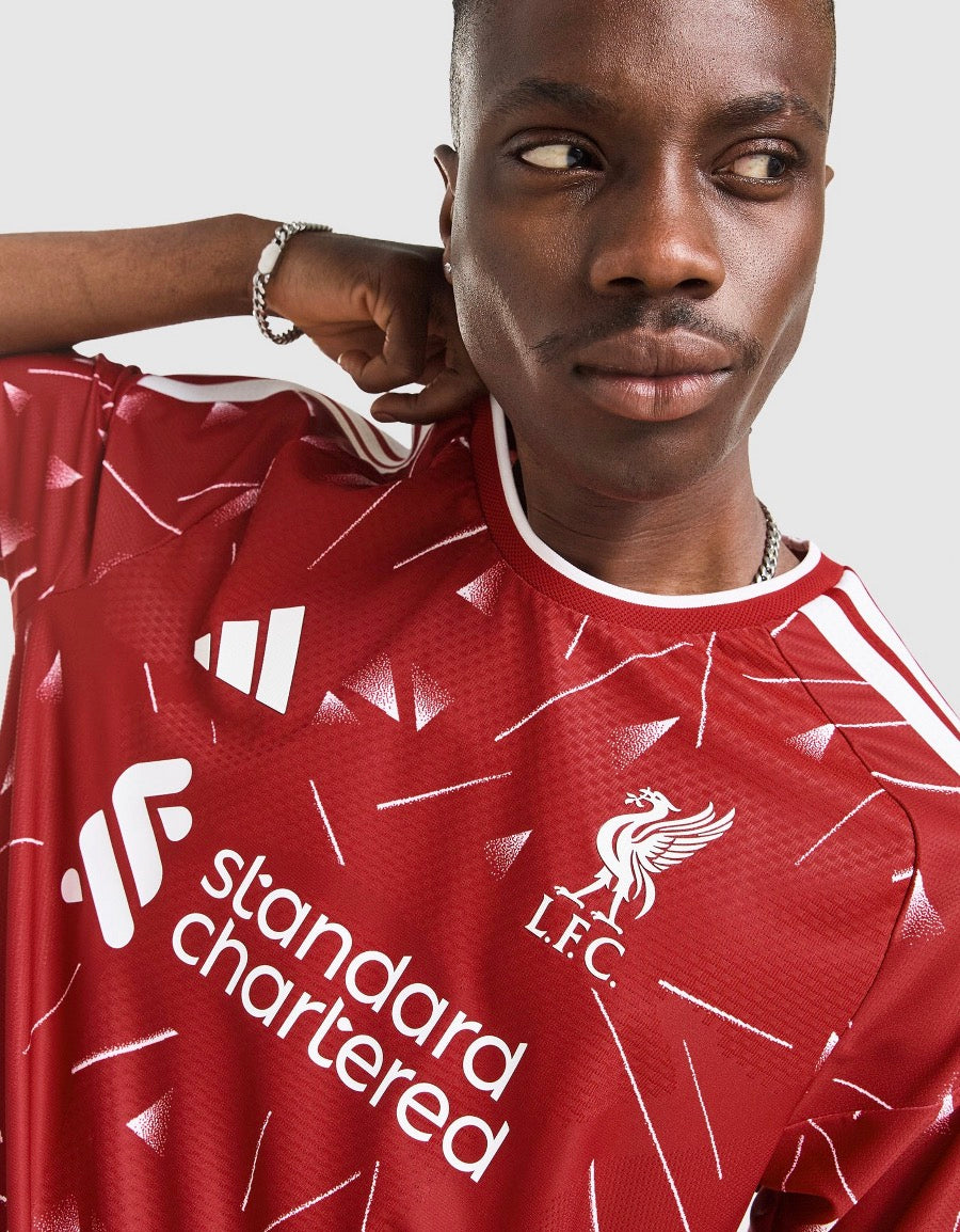 LIVERPOOL 2026/27 HOME KIT